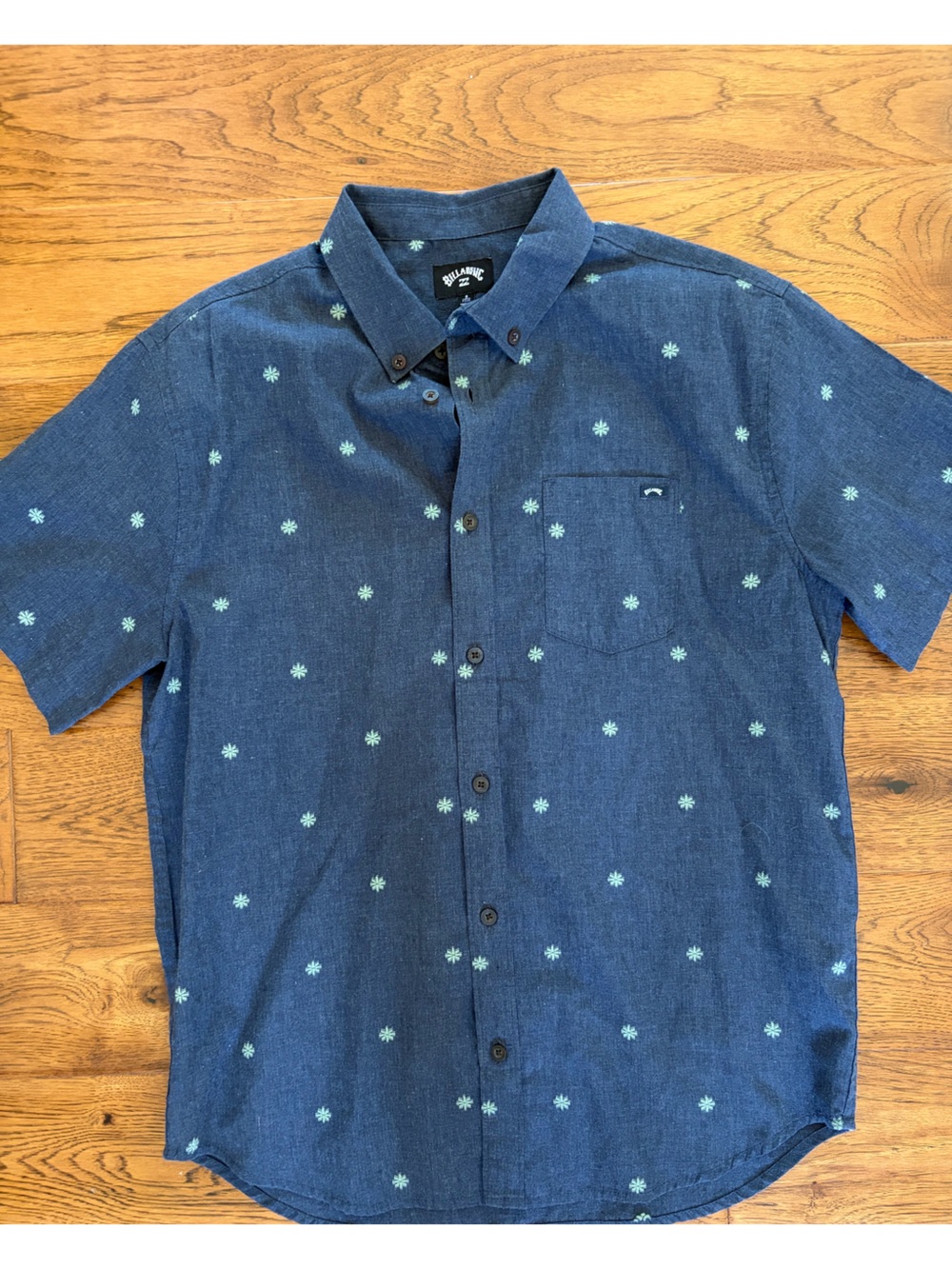 Billabong Men’s Button Up in Navy Heather with Green Stitching, Size Small